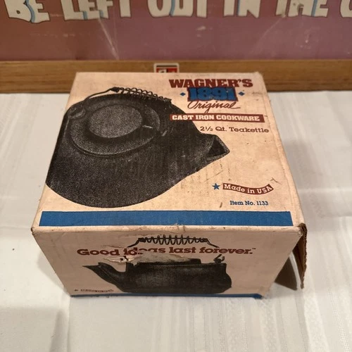 Vintage Wagner Ware 1891 Original Cast Iron Tea Pot Kettle - Open Box