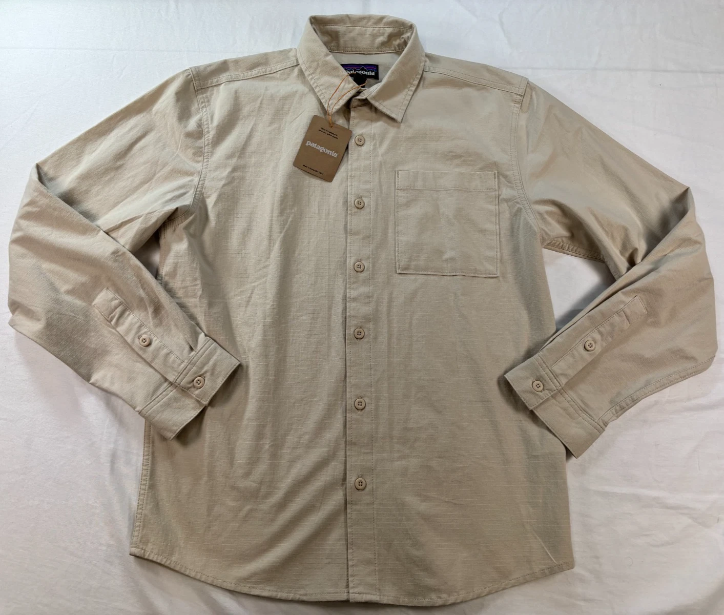 Patagonia Nomader Shirt Mens Size Small Khaki Hiking Outdoor NEW NWT $119