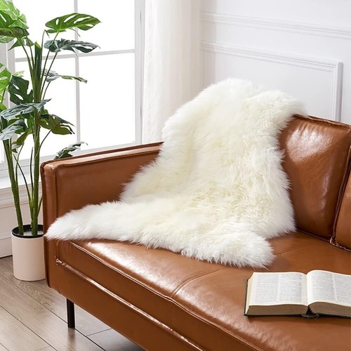 Cozy 2'x3' Plush Sheepkin Rug - Handmade Premium Wool Area Mat for Home Decor - Picture 6 of 10