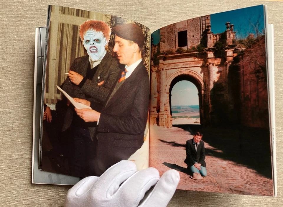 MARTIN KIPPENBERGER FICKJOURNALEN / BY ALBERT OEHLEN / 2000 - Image 3 of 4