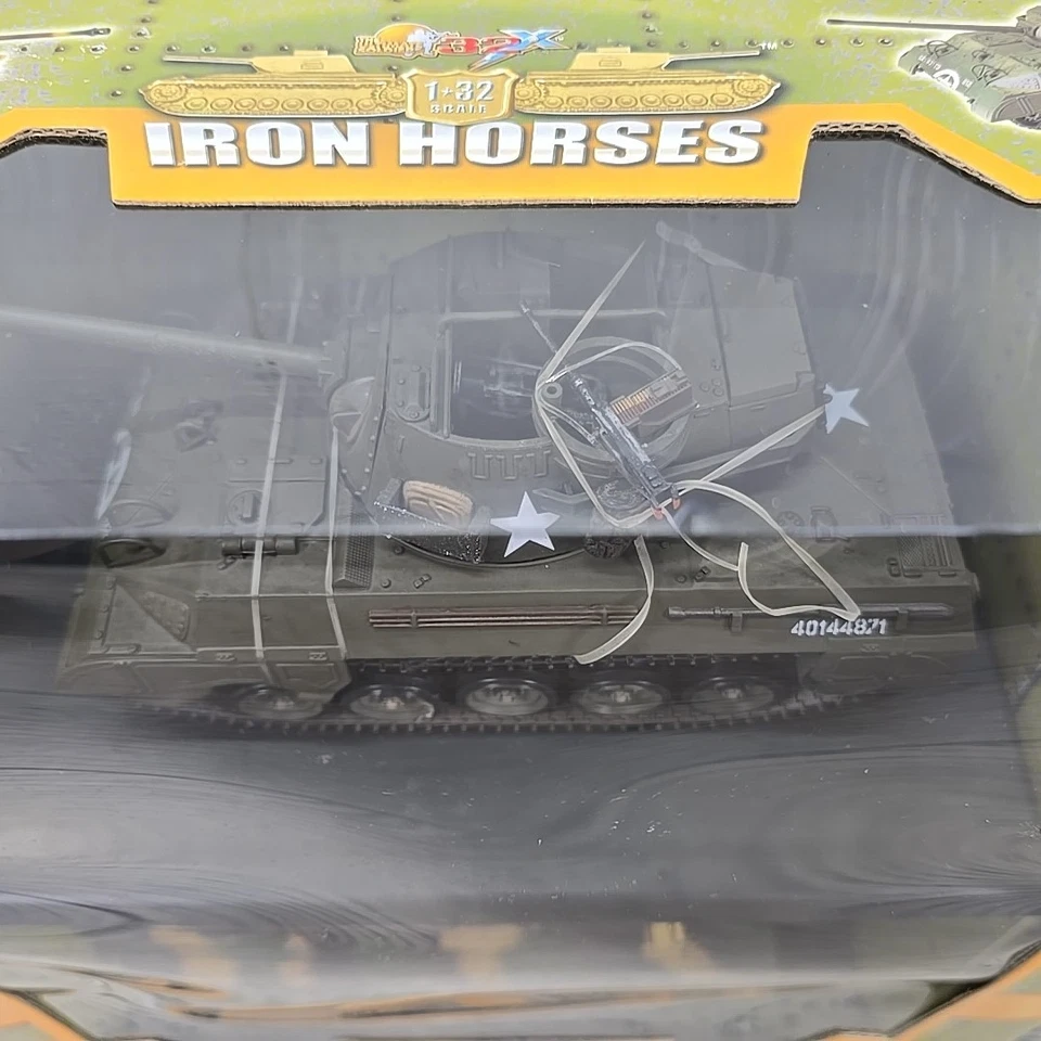 Ultimate Soldier 32X Iron Horses Tiger I AUSF. E vs. M18 Hellcat 1:32 - Sealed - Image 2 of 4