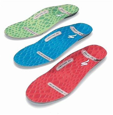 TYGA Disposable Shoe Covers, 30 Pack Blue Overshoes, Waterproof & Anti-Slip Plastic Boot Covers, Dustproof Floor & Carpet Protectors, One Size Fits Most