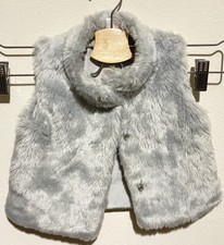 Carters Girl Grey Faux Fur Vest - Sz 18 Mo - Sleeveless