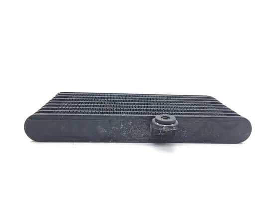Engine Oil Cooler 2000 Triumph Daytona 955i 2912A - Image 4 of 4