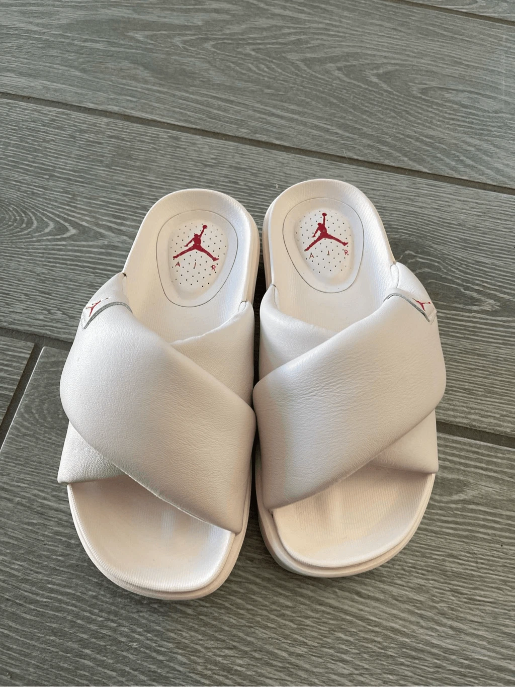 NIKE JORDAN Sophia scivoli platform rosa chiaro morbido taglia 6 nuovi con etichetta