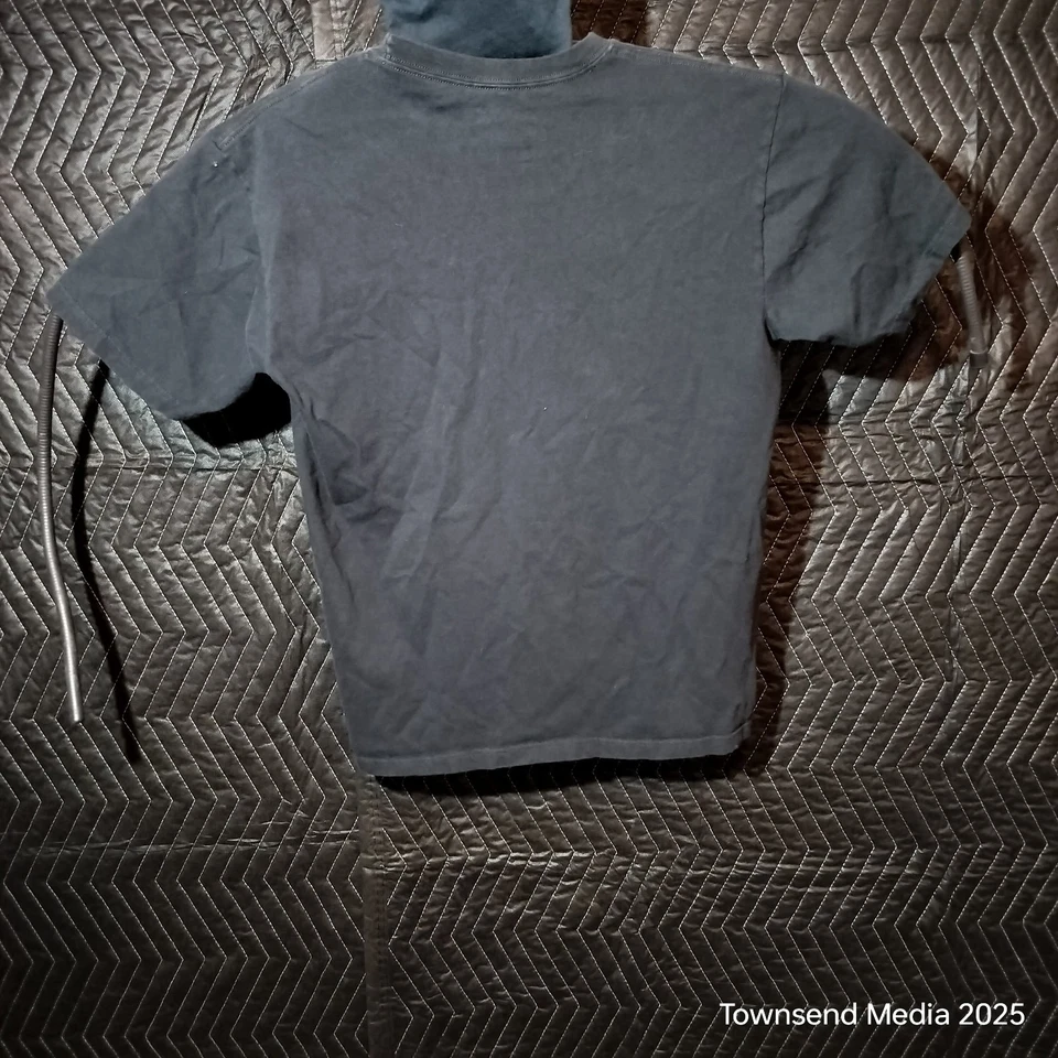 Hurley Hombre Cuello Redondo Manga Corta Verde y Amarillo Diseño Sobre Negro Talla L Foto 4 de 4