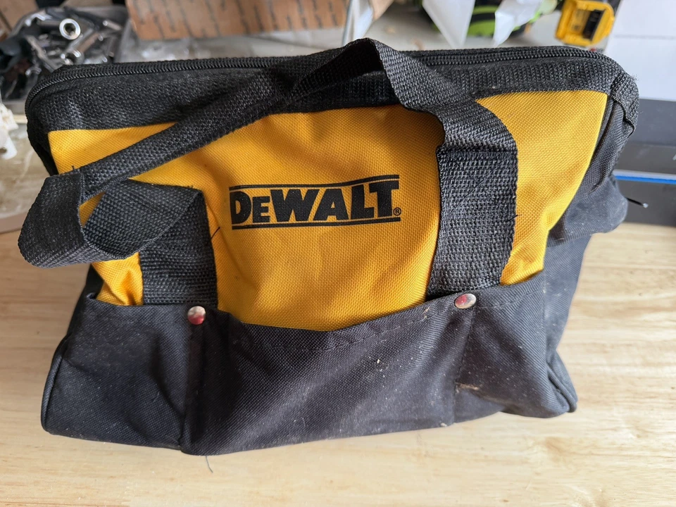 DEWALT 路由器套件 2 1/4 惠普 12 安培蹦极和固定底座变速 8 至 24k — 第 2/4 张图片