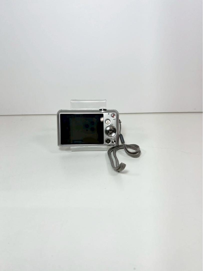 CASIO EXILIM EX-Z29 Compact Digital Camera Silver with Case