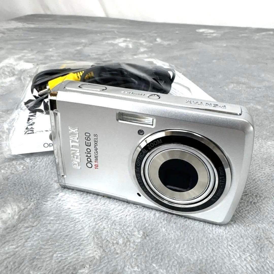 PENTAX Optio E60 デジタルカメラ　シルバー PENTAX デジタルカメラ Optio E60