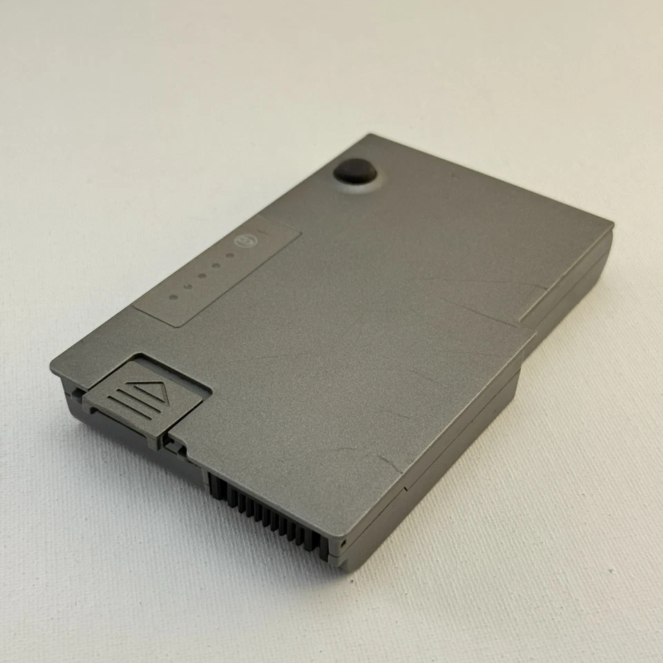 Dell Laptop Battery Module Type C1295 11.1V 4700mAh Original OEM Made in Japan - Image 4 of 4