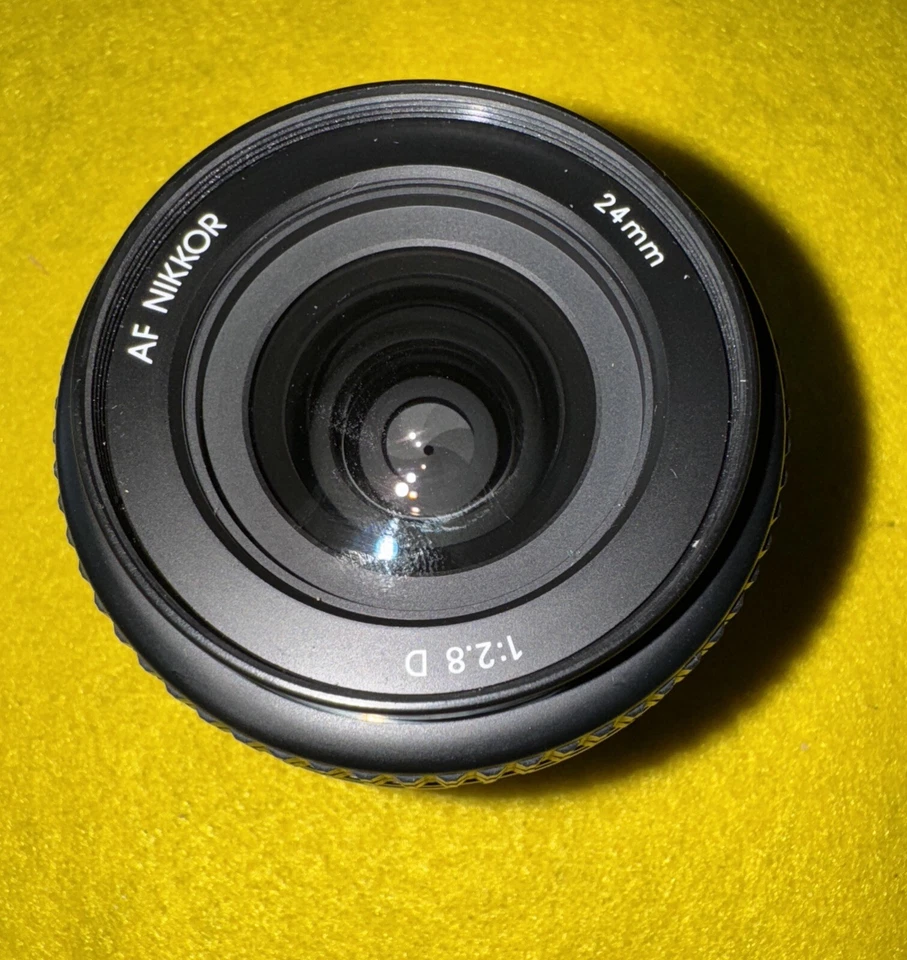 Nikon Nikkor 24mm F/2.8 D - Image 3 of 4