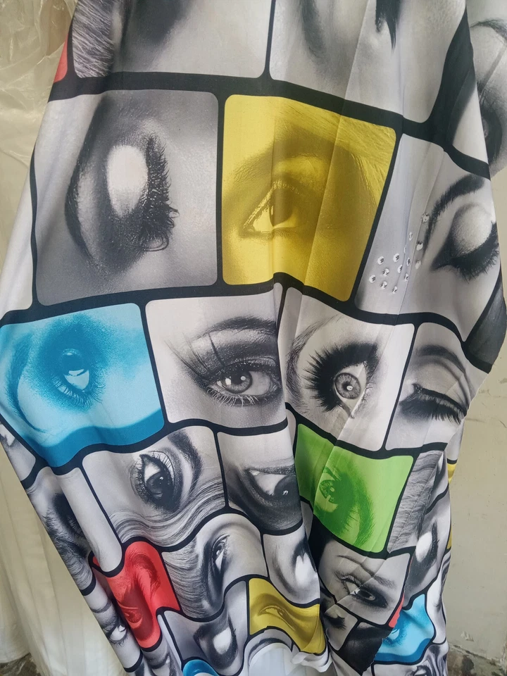 Tela tejida de polietileno cepillado doble estampado gráfico de ojos por yarda, 58"" de ancho Foto 2 de 3