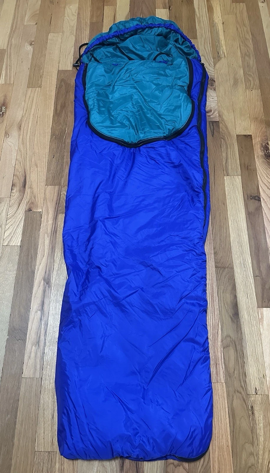 Tough Traveler USA Kid's Synthetic Sleeping Bag 52x18" Primaloft VGUC