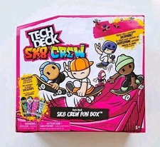 TECH DECK Sk8 Crew Fun Box, Portable Transforming Sk8 Park and Figures NIB 