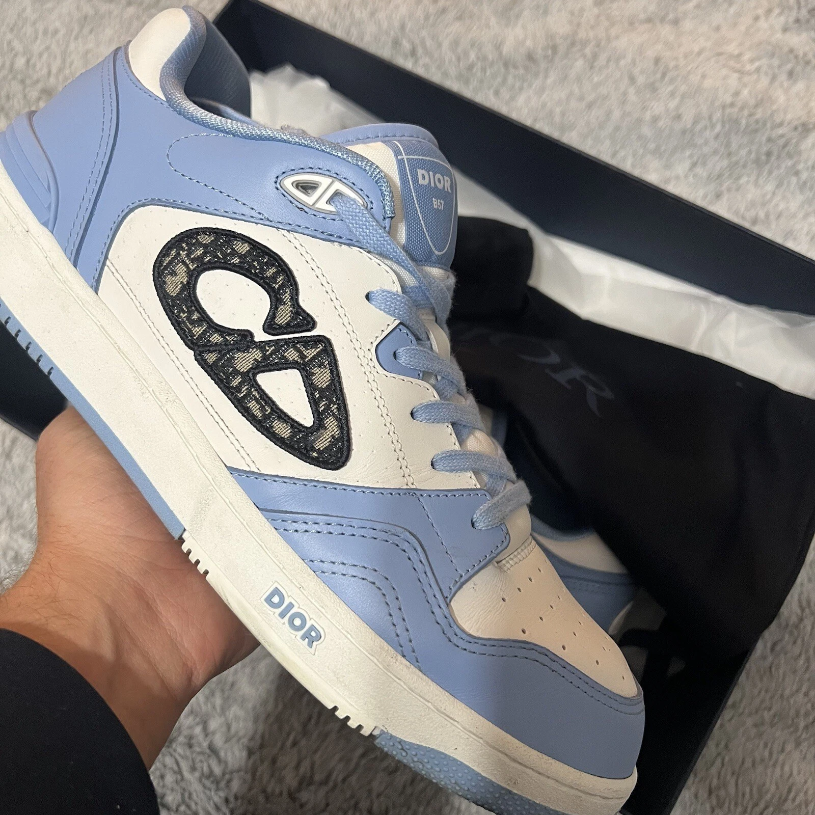 Baskets basses DIOR B57 bleu clair et blanc UK 10 PRIX CONSEILLÉ AVEC BOITE
