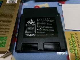 #885 ALIEN SYNDROME Nintendo NES Complete in Box CIB - NEAR MINT