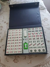 Vintage Mah Jongg Travel Set 144 Tiles in Case Unused