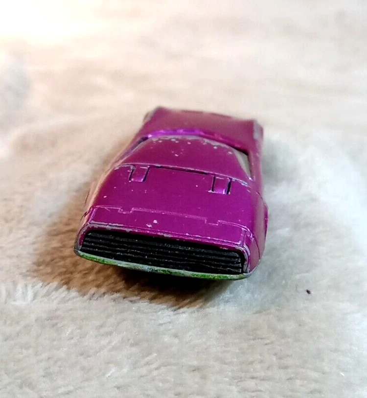 Matchbox Superfast #52 Dodge Charger MkIII magenta 1970 diecast Reino Unido coche de colección Foto 3 de 4