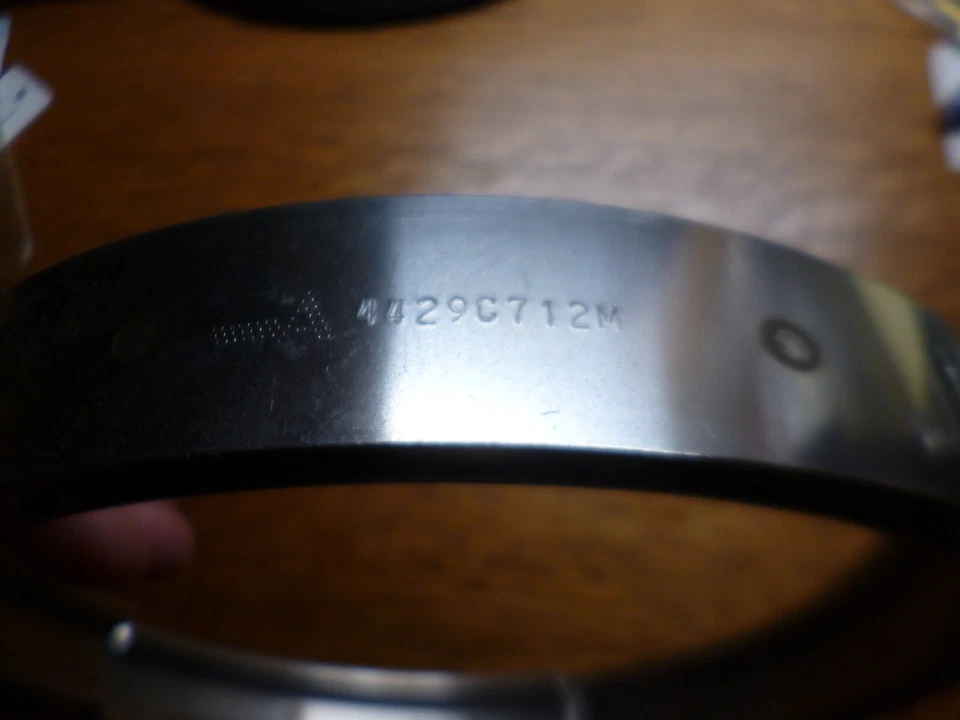 Acoplamiento de banda en V, 7 pulgadas, inoxidable, mil-spec Foto 2 de 4