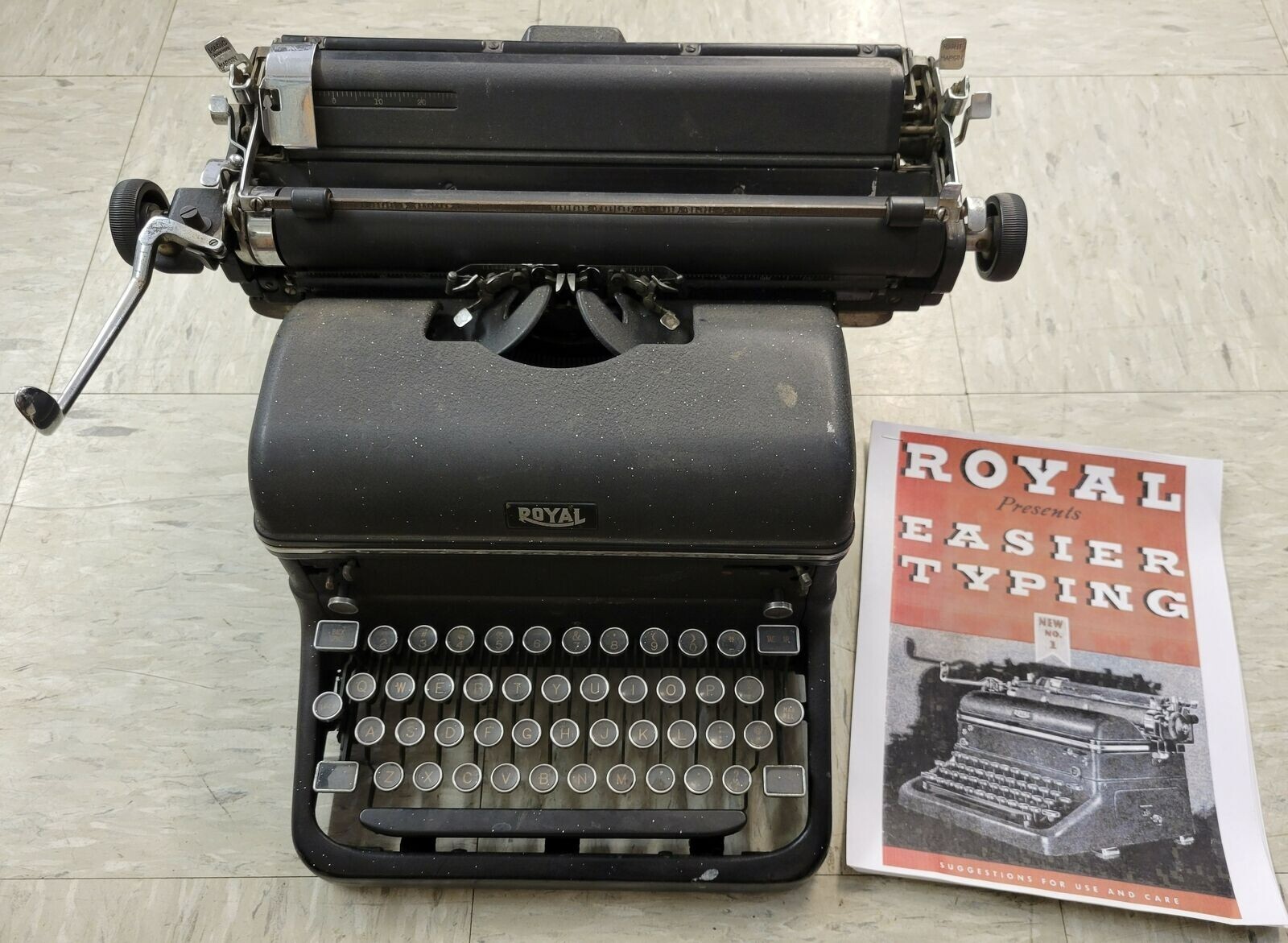 Antique Royal Magic Margin Typewriter c. 1938