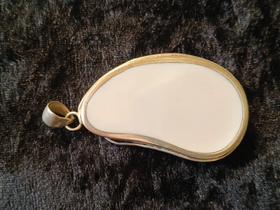 Großer Perlmutt Anhänger mit Blisterperle und Granat 925er Silber gefasst - Bild 2 von 4