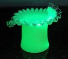 Vintage Fenton Light Yellow Top Hat VASELINE VASE Ruffled Edge 5 1/4" Tall