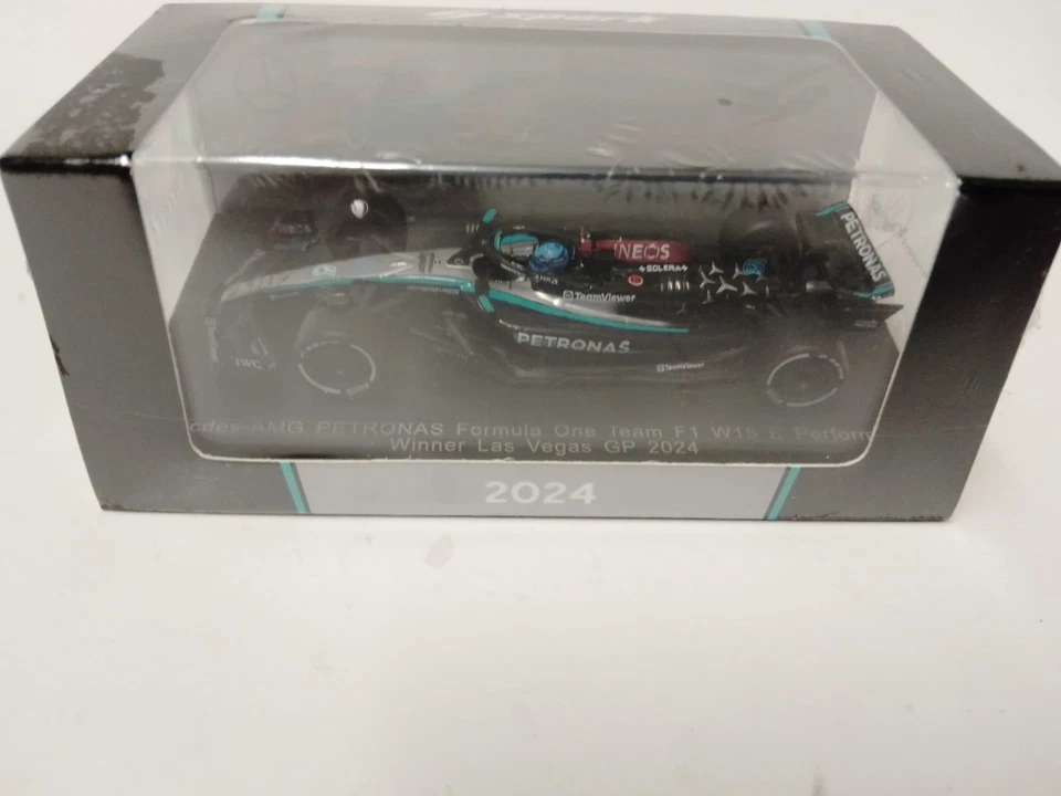 Spark F1 Mercedes AMG W15 #63 George Russell winner Las Vegas 2024 1/64 Y406 - Immagine 4 di 4