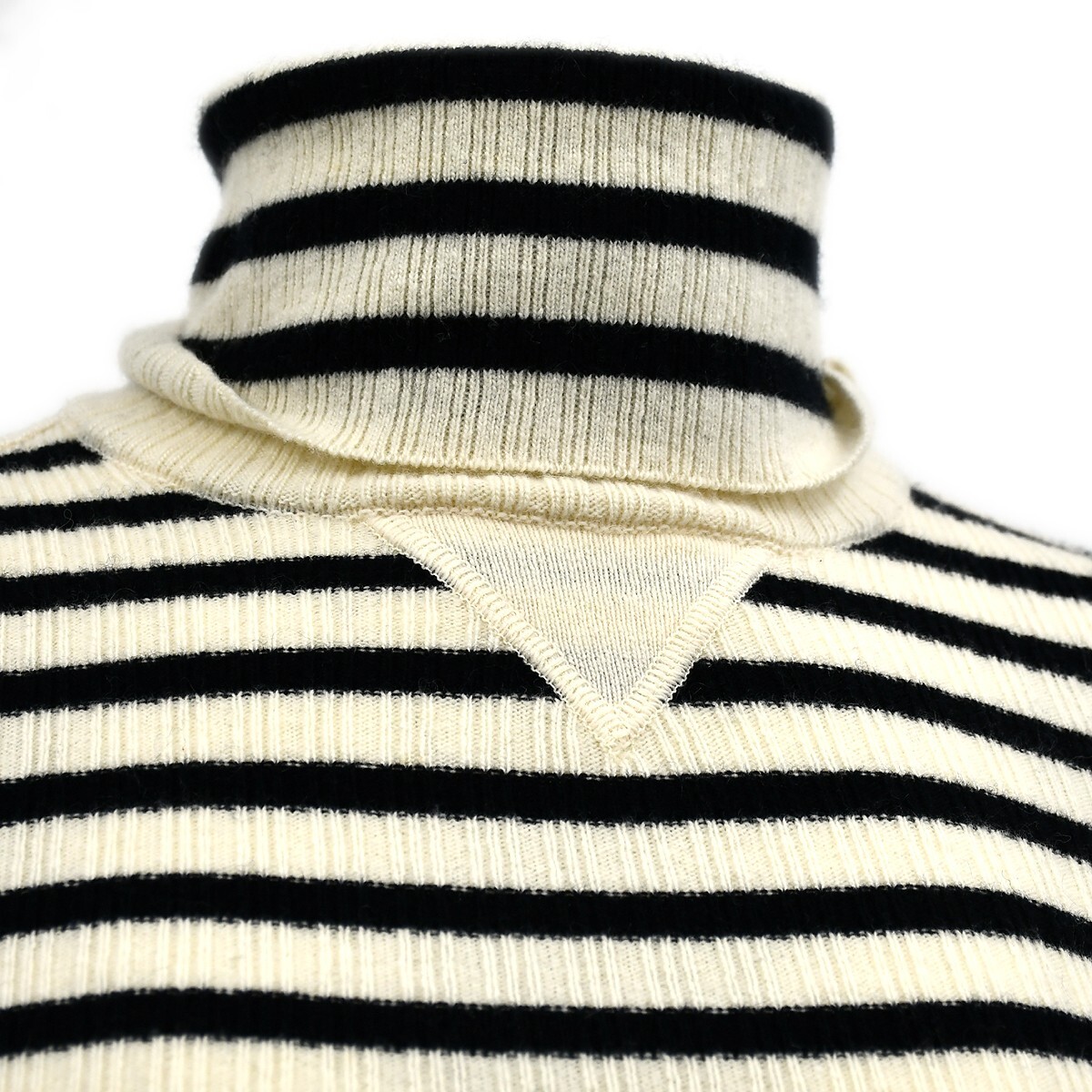 Chanel Sport Line Sweater Ivory 06A #34 172898 | eBay