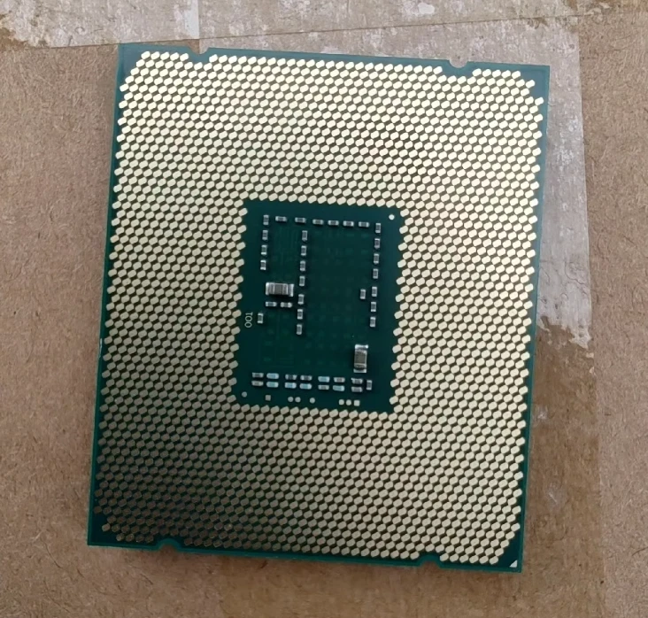 Intel Xeon E5 2666 V3 LGA 2011-3 Server CPU Processor SR1Y7 2.9Ghz 10 Cores 135W - Image 3 of 4
