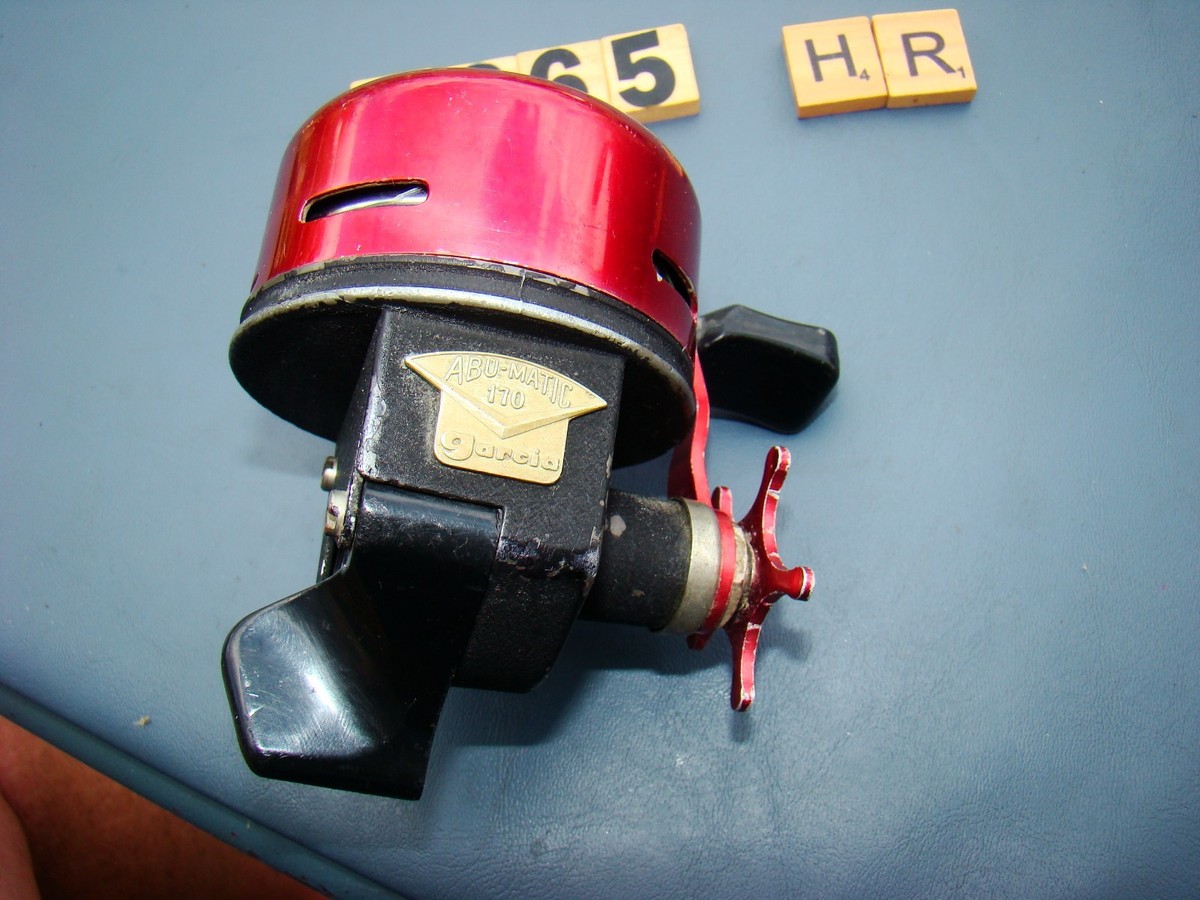 V8365 TR ABU GARCIA ABU-MATIC 170 RUBY RED FISHING REEL V8365 TR ABU GARCIA ABU-MATIC 170 RUBY RED FISHING REEL