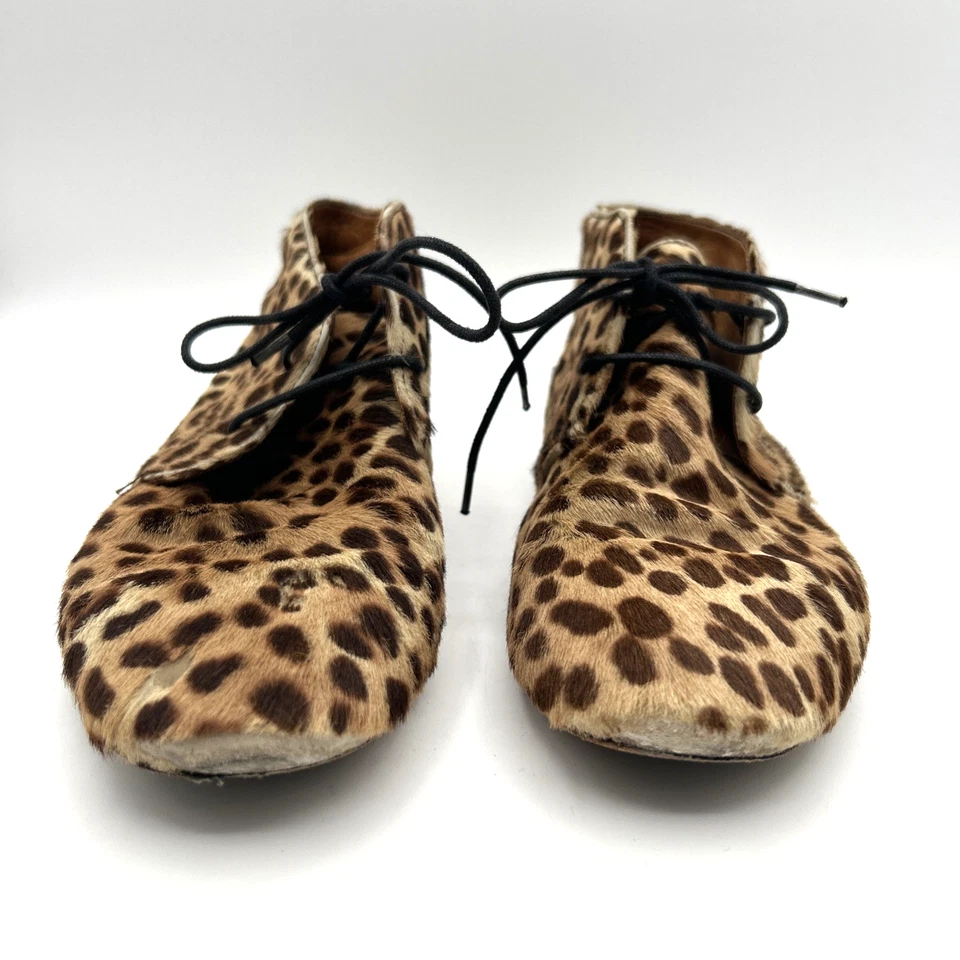 Botines Isabel Marant Etoile con cordones de pelo de pony estampado de leopardo talla 36 para mujer Foto 2 de 4