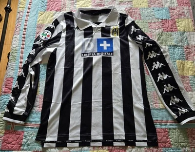 Juventus Kappa In International Club Soccer Fan Apparel