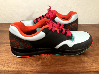 Air Safari SE  display picture 2
