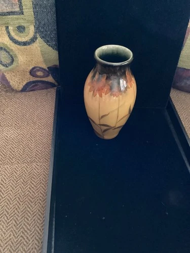 ROOKWOOD STANDARD GLAZE VASE, 1926: DECORATED BY K. SHIRAYAMADANI