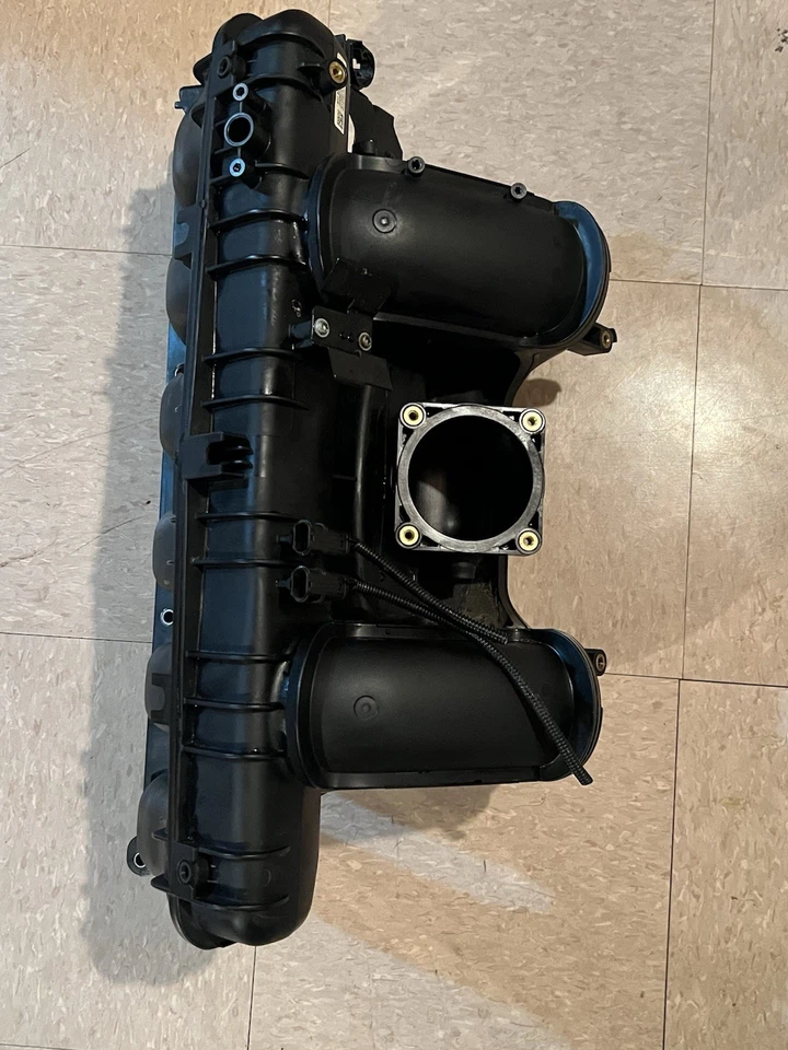 2009 - 2013 宝马 328i xDrive 进气歧管原始设备制造商 — 第 4/4 张图片