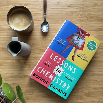 Lessons In Chemistry, Bonnie Garmus, Signed Exclusive UK 1st Ed / 1st Imp, 2022