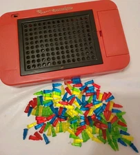 1983 Ohio Art Travel Sparkle Lights 155 Pegs Illuminated Travel WORKS