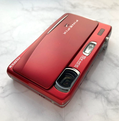 Fujifilm Finepix Z950 EXR 16.0MP Red Digital Camera JAPAN Tested