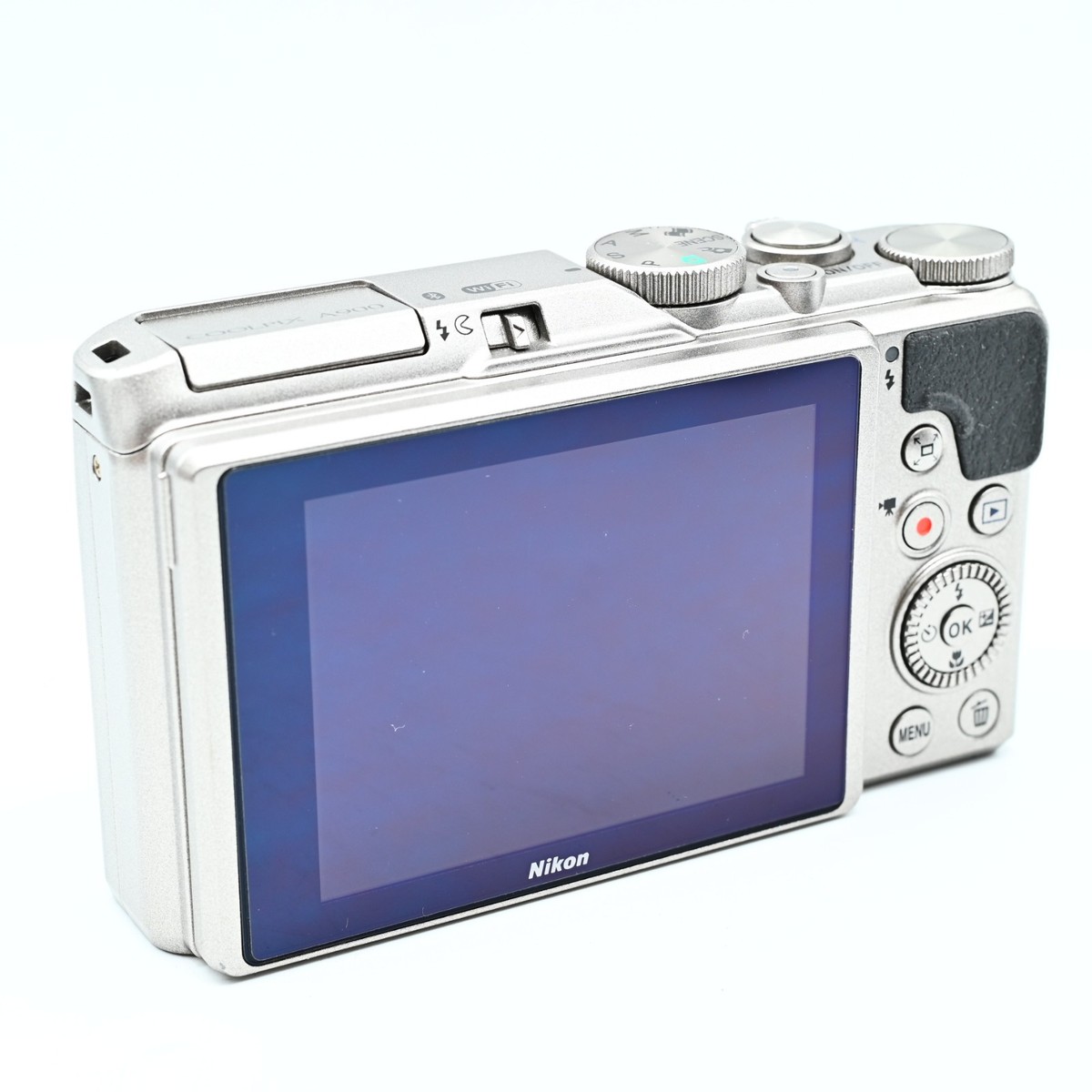 Nikon COOLPIX A900 Silver 20.3MP 35x Zoom Compact Digital Camera