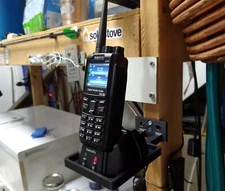 Radioddity GD-88 HT Charger wall/shelf mount