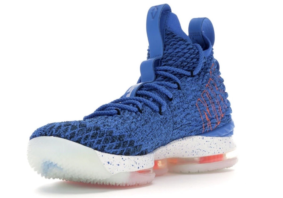 🔥Nike LeBron 15 XV Photo Blue Hardwood Classics Size 18 🔥Nike LeBron 15 XV Photo Blue Hardwood Classics Size 18