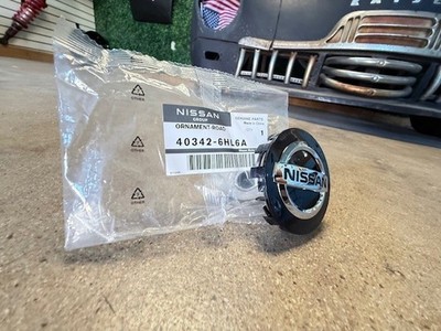 Genuine Nissan Ornament Disc Wheel 403426HL6A / 40342-6hl6a OEM