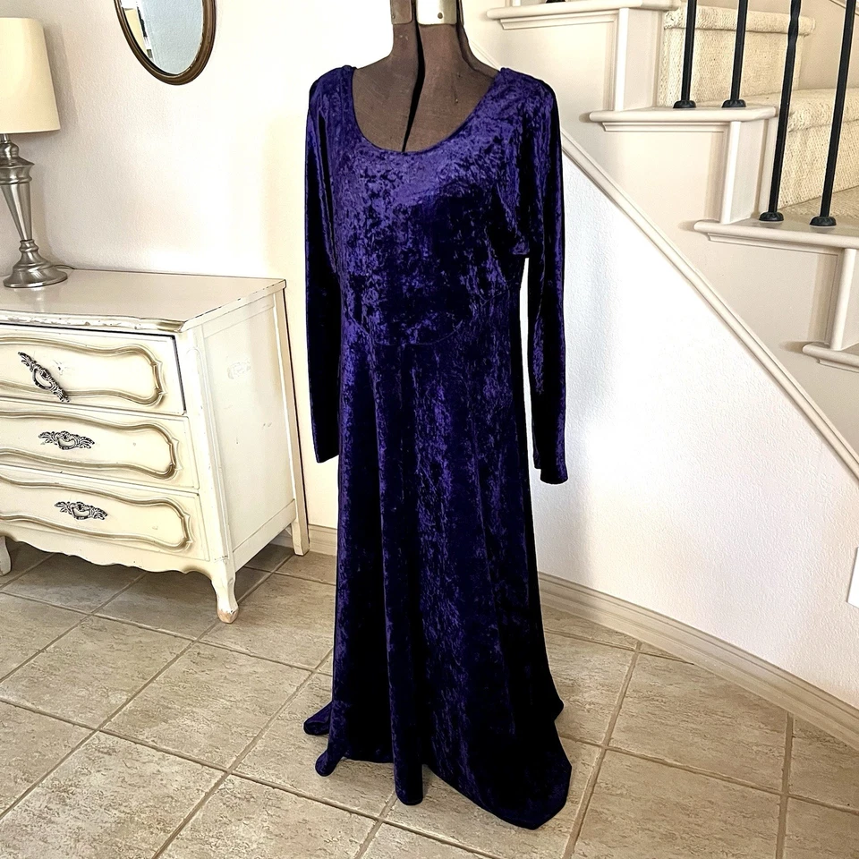 Maxi Vestido De Colección Años 90 All That Jazz Talla L Terciopelo Aplastado Bruja Grunge Púrpura Gótico Foto 2 de 4