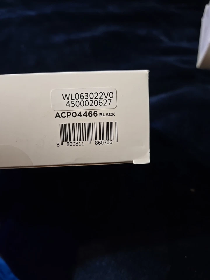 Spigen OneTap Dashboard Car Mount (Magsafe) For Tesla Model 3/Y - Image 3 of 3