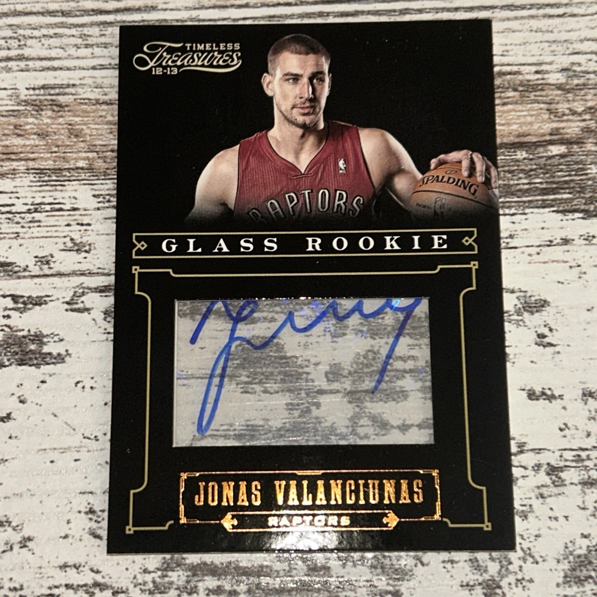 Jonas Valanciunas Basketball Autographed Sports Trading Cards