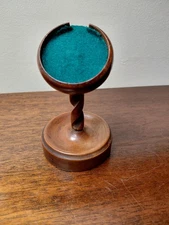 ANTIQUE TREEN BARLEY TWIST FOB WATCH STAND.