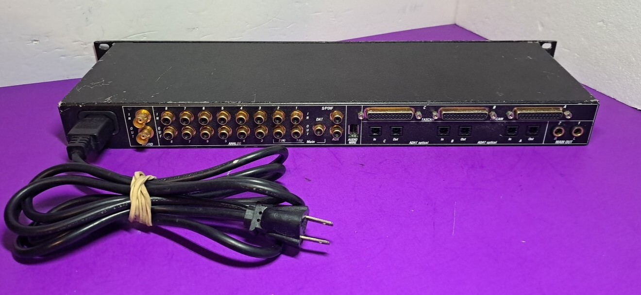 MOTU 2408 MK1 Rackmount Digital Interface Analog Converter Mark of the ...