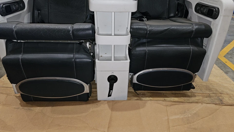 Virgin Airbus A330 Business Class Aircraft Seats - image 2 of 4