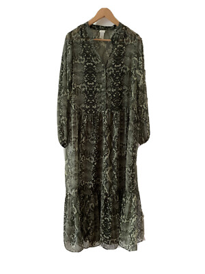 green leopard print dress h&m H&M women's dress size 6 shift ruffles long sleeve green animal print  button up