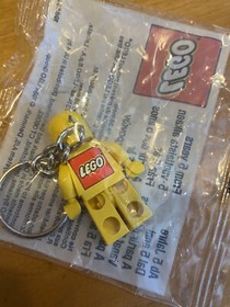 LEGO Vintage NEW SEALED Classic Space Minifigure Polybag Key Chain KC013 - 1983